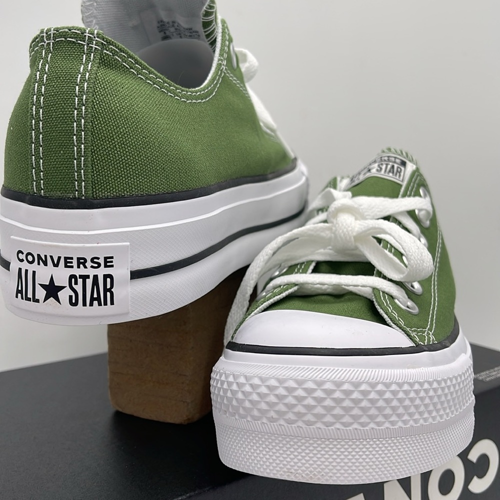 Converse Chuck Taylor Low Top Platform Sneaker - Green - Picture 8 of 16